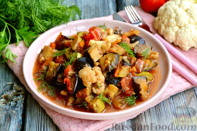 Рагу с цветной капустой и кабачками